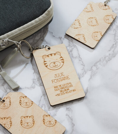 Etiquette personnalisée tigre en bois pour bagages, sac à dos, cartable, trousse des enfants